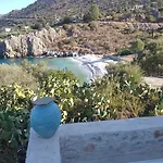 Ampelos Tower *