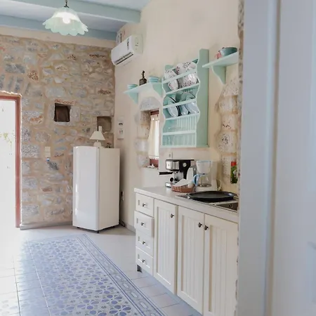 Ampelos Tower 펜션 *