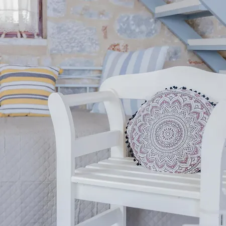 Ampelos Tower * 코쿨라