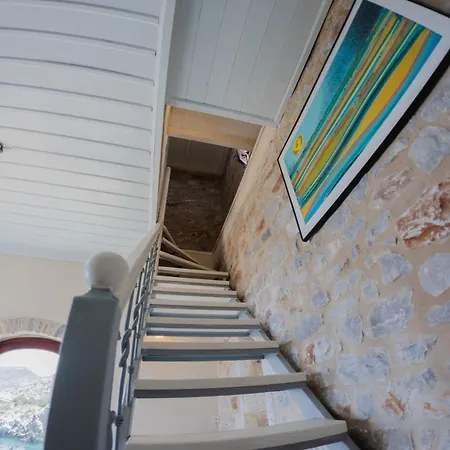 Ampelos Tower * Kokála