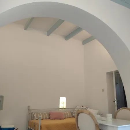 Holiday home Ampelos Tower