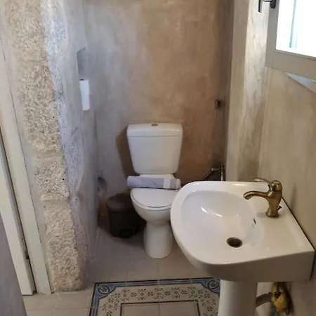 Ampelos Tower 펜션 *