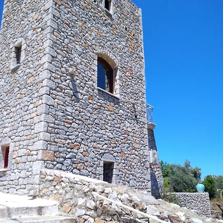 Holiday home Ampelos Tower