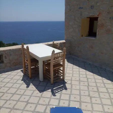 Сasa de vacaciones Ampelos Tower Kokkala