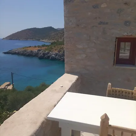 Ampelos Tower * Kokkala