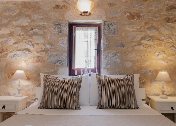 Ampelos Tower * Kokkala